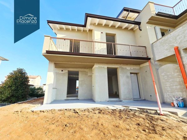 casa indipendente in vendita a Podenzano