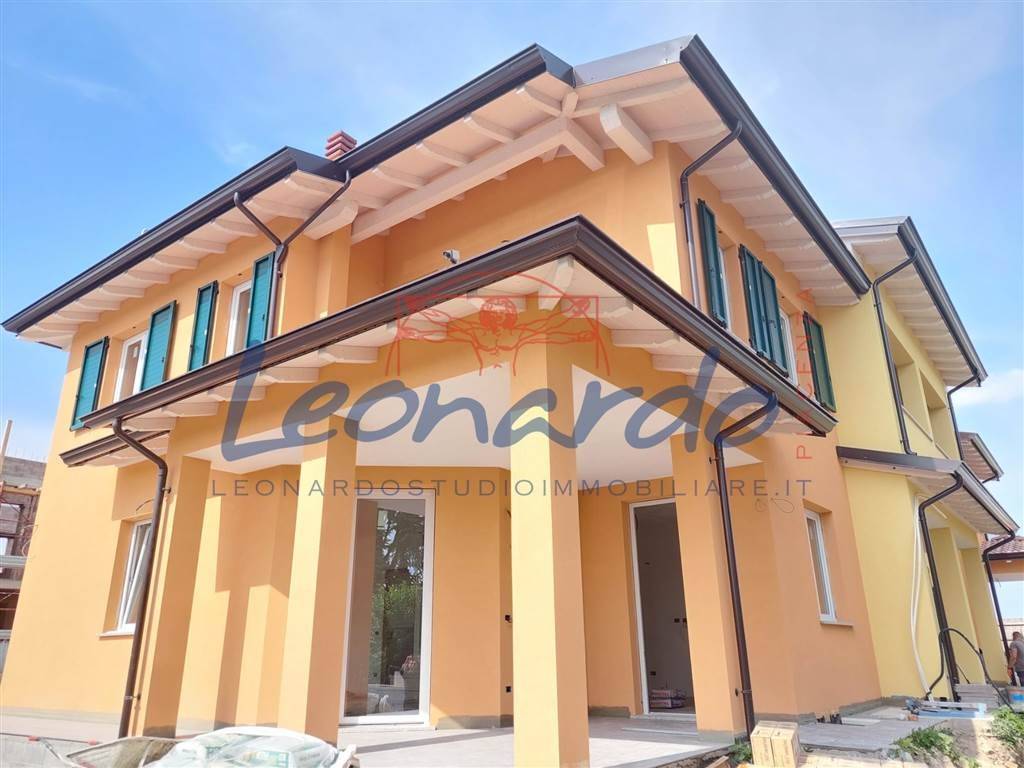 casa indipendente in vendita a Podenzano