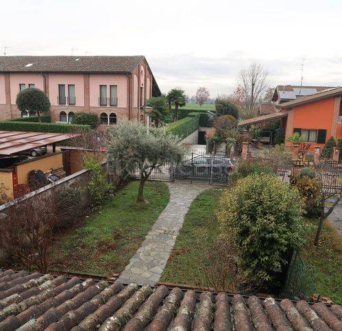 casa indipendente in vendita a Podenzano