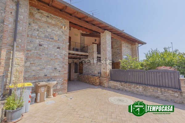 casa indipendente in vendita a Podenzano