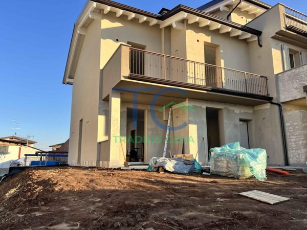 casa indipendente in vendita a Podenzano