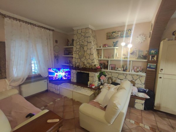 casa indipendente in vendita a Podenzano