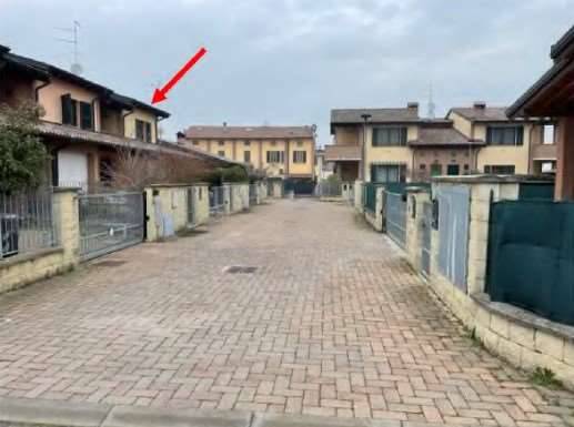 casa indipendente in vendita a Podenzano