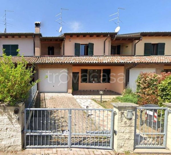 casa indipendente in vendita a Podenzano