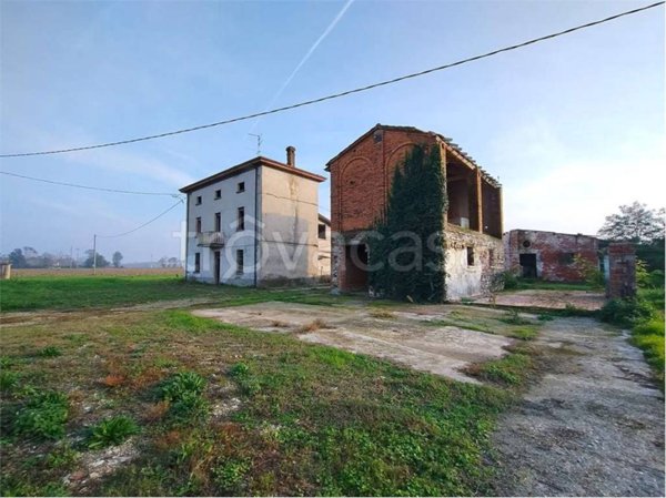 casa indipendente in vendita a Podenzano