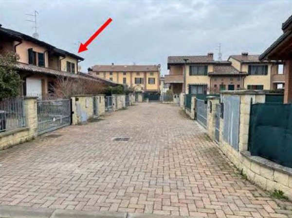 casa indipendente in vendita a Podenzano