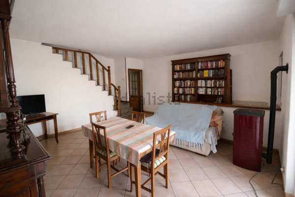 casa indipendente in vendita a Podenzano