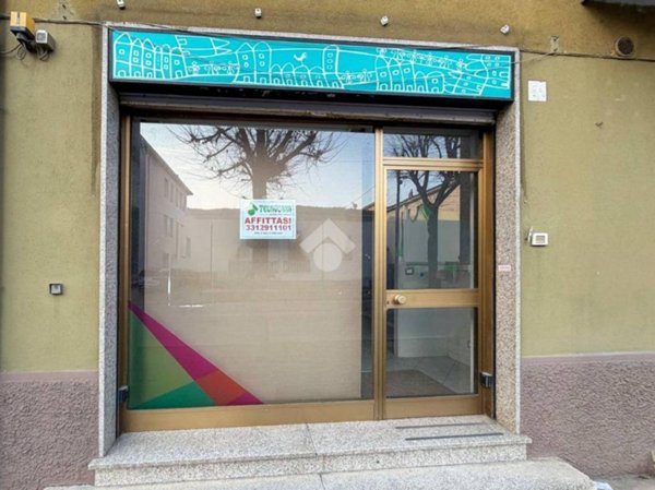 negozio in vendita a Podenzano