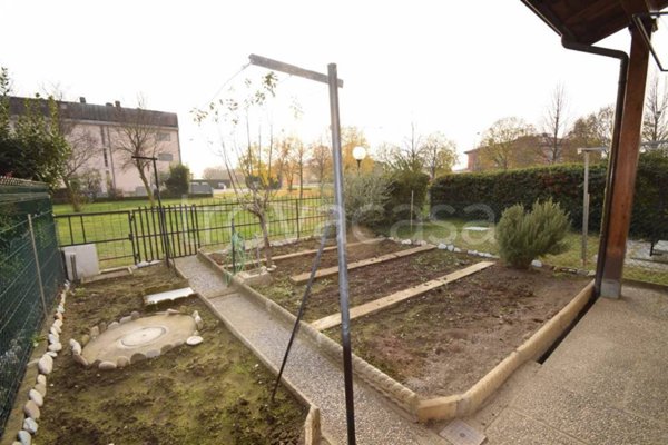 casa indipendente in vendita a Podenzano