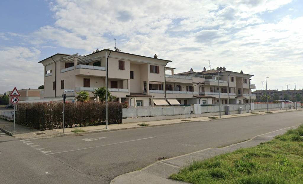 negozio in vendita a Podenzano