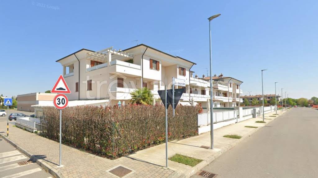 negozio in vendita a Podenzano