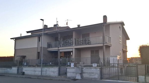 casa indipendente in vendita a Podenzano