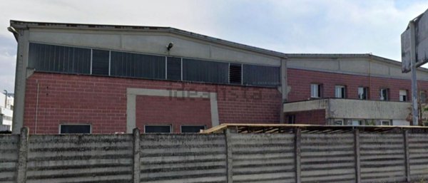 capannone in vendita a Podenzano in zona Gariga