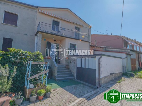casa indipendente in vendita a Podenzano