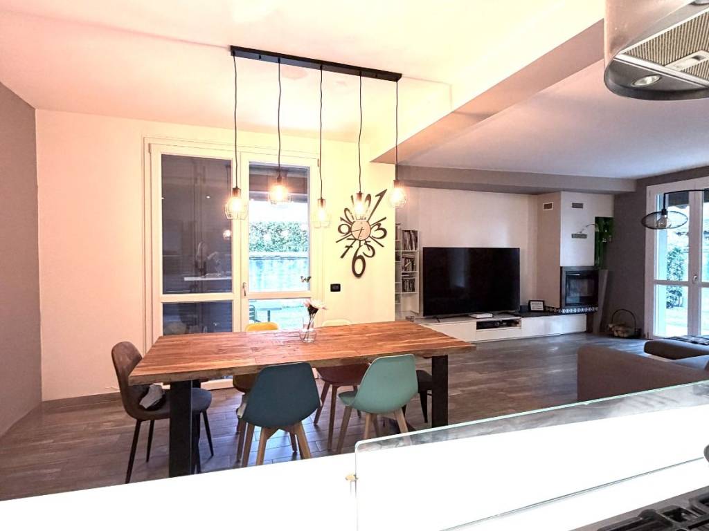 casa indipendente in vendita a Podenzano in zona San Polo