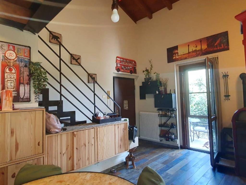 casa indipendente in vendita a Podenzano in zona Gariga