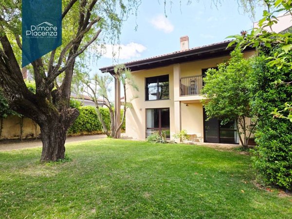 casa indipendente in vendita a Podenzano