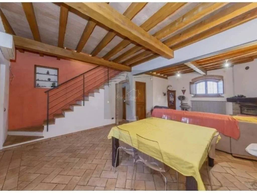casa indipendente in vendita a Podenzano