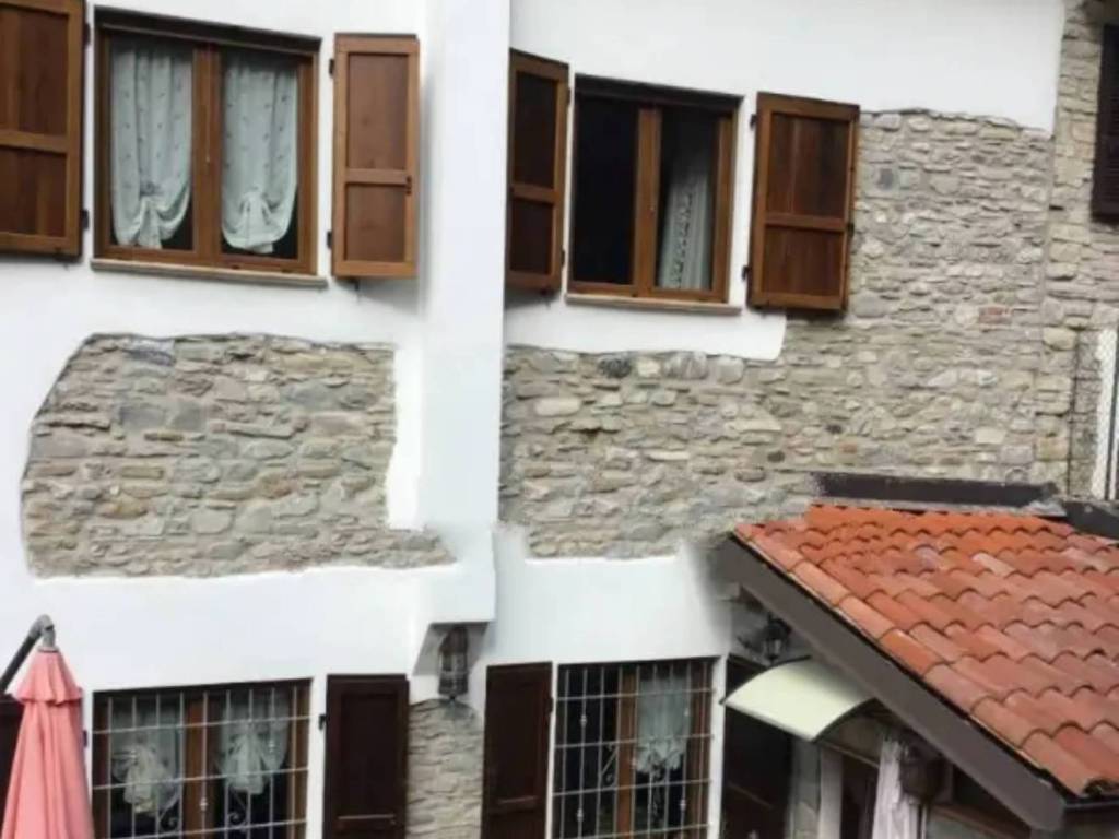 casa indipendente in vendita a Ponte dell'Olio