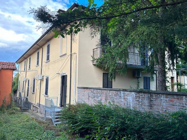 intera palazzina in vendita a Ponte dell'Olio