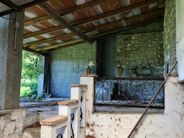 casa semindipendente in vendita a Ponte dell'Olio in zona Torrano