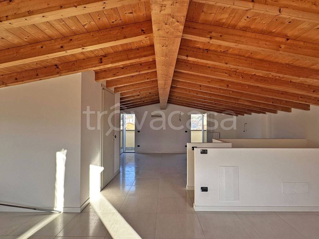 appartamento in vendita a Ponte dell'Olio