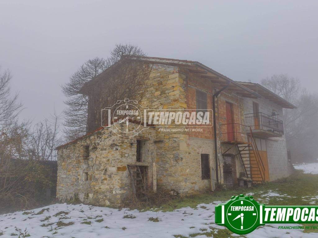 appartamento in vendita a Ponte dell'Olio in zona Cassano