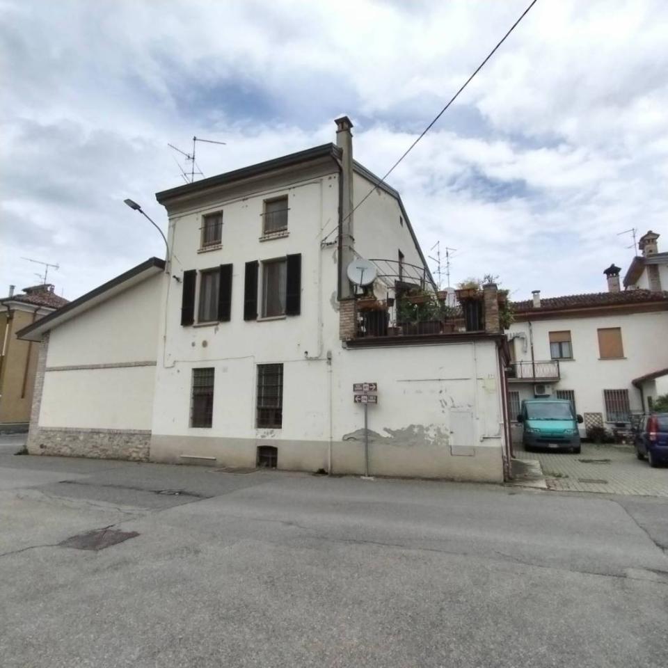 casa indipendente in vendita a Ponte dell'Olio