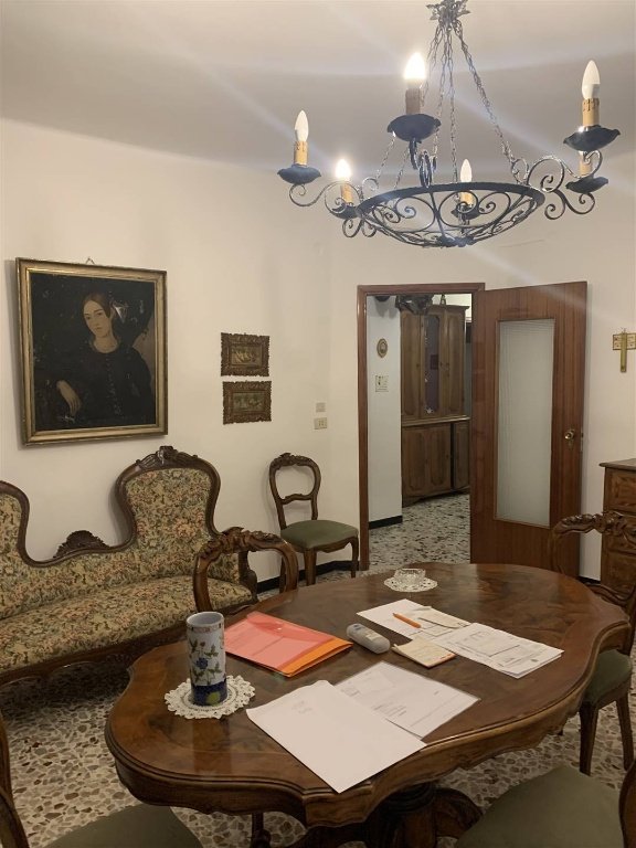 intera palazzina in vendita a Ponte dell'Olio