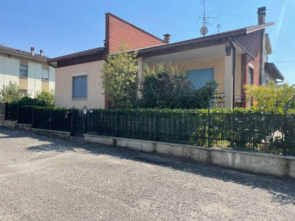casa indipendente in vendita a Ponte dell'Olio