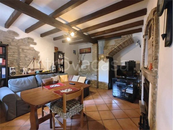 casa indipendente in vendita a Ponte dell'Olio in zona Torrano