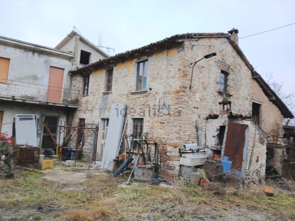 casale in vendita a Ponte dell'Olio