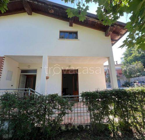 casa indipendente in vendita a Ponte dell'Olio