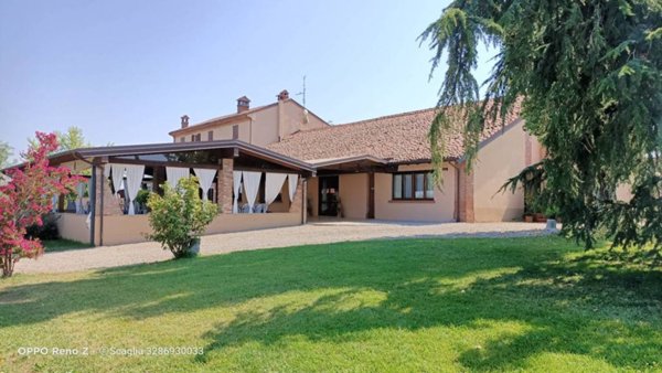 negozio in vendita a Ponte dell'Olio in zona Torrano