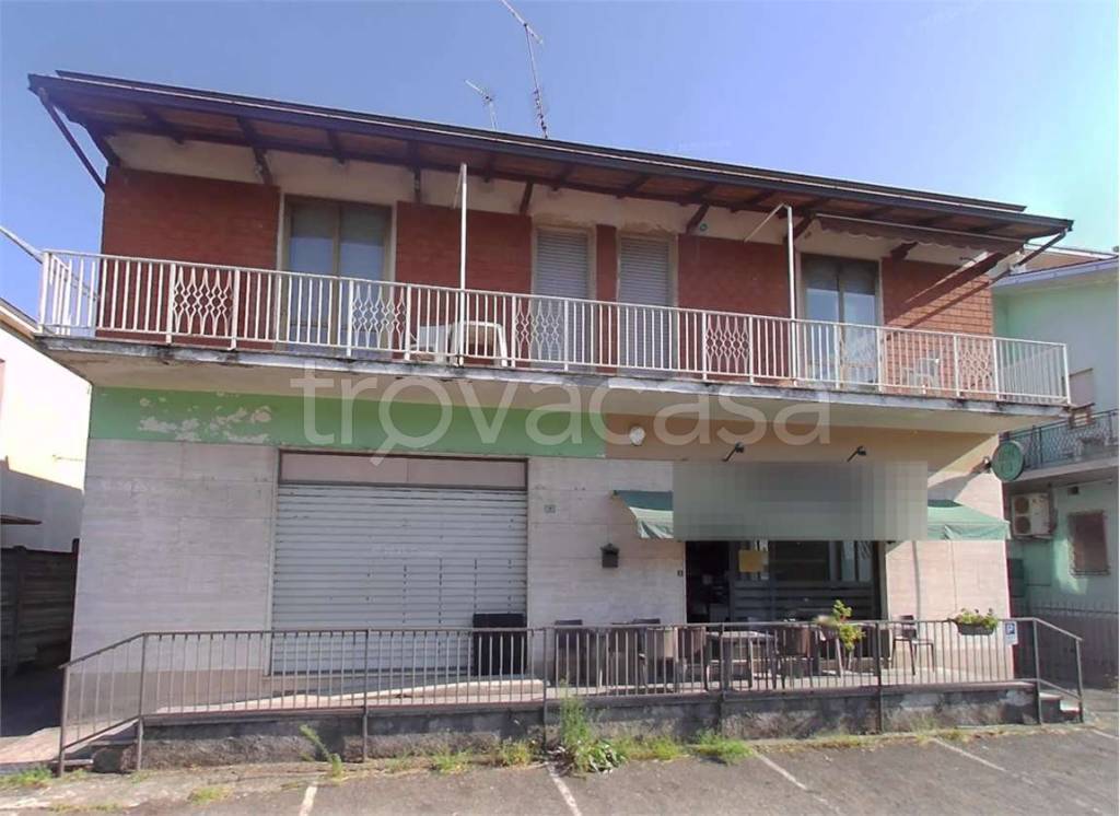 negozio in vendita a Ponte dell'Olio