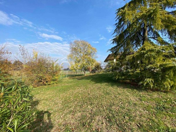 casa indipendente in vendita a Ponte dell'Olio in zona Zaffignano