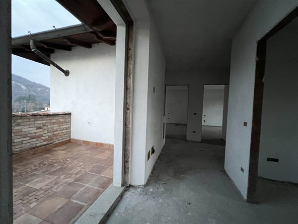 casa indipendente in vendita a Saviore dell'Adamello in zona Ponte