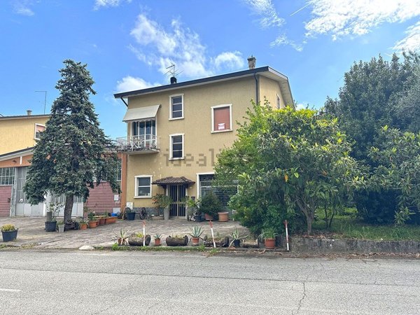 casa indipendente in vendita a Ponte dell'Olio
