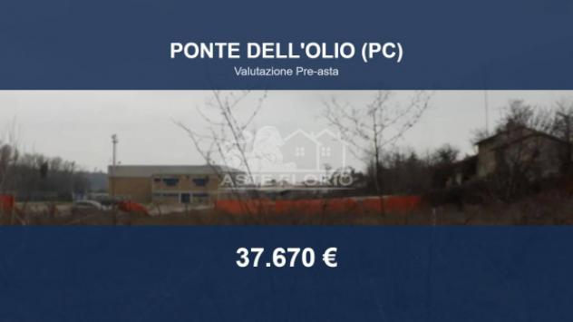 terreno edificabile in vendita a Ponte dell'Olio in zona Cassano