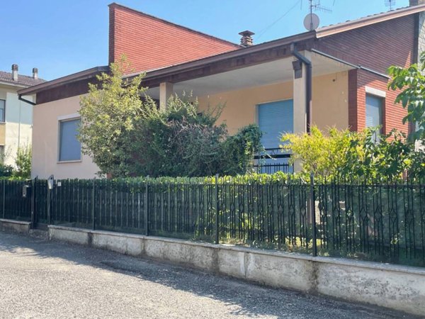 casa indipendente in vendita a Ponte dell'Olio