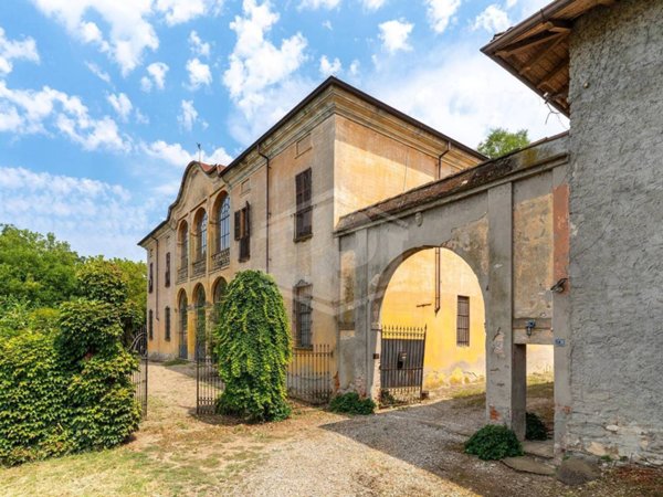 casa indipendente in vendita a Ponte dell'Olio in zona Riva