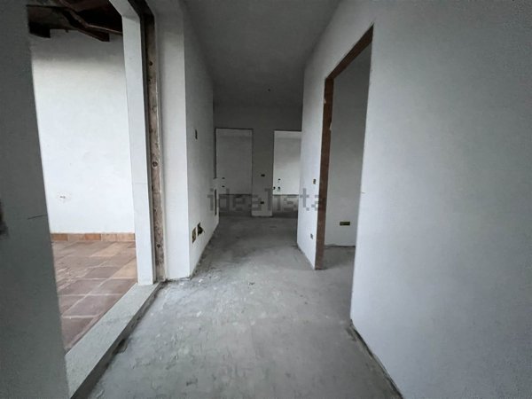 casa indipendente in vendita a Ponte dell'Olio in zona Riva