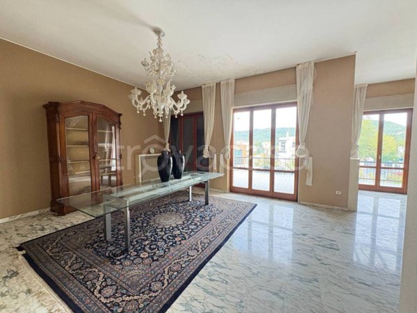 casa indipendente in vendita a Ponte dell'Olio in zona Riva