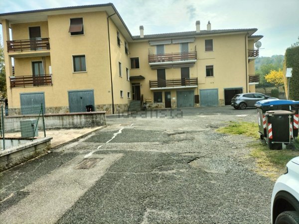appartamento in vendita a Ponte dell'Olio in zona Riva