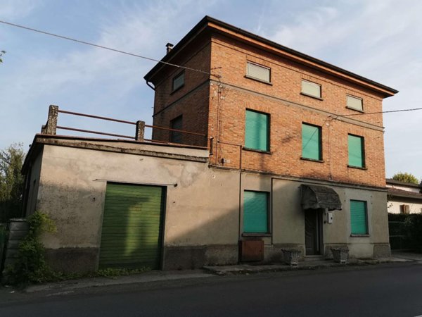 casa indipendente in vendita a Pontenure in zona Valconasso