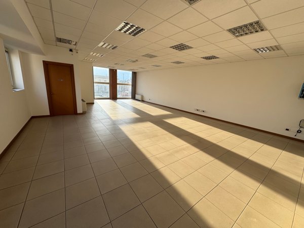 ufficio in vendita a Pontenure