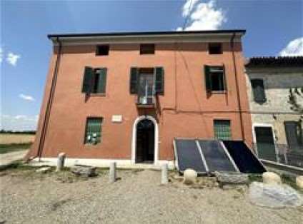 casa indipendente in vendita a Pontenure