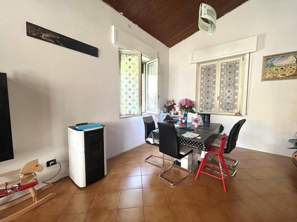 casa indipendente in vendita a Pontenure