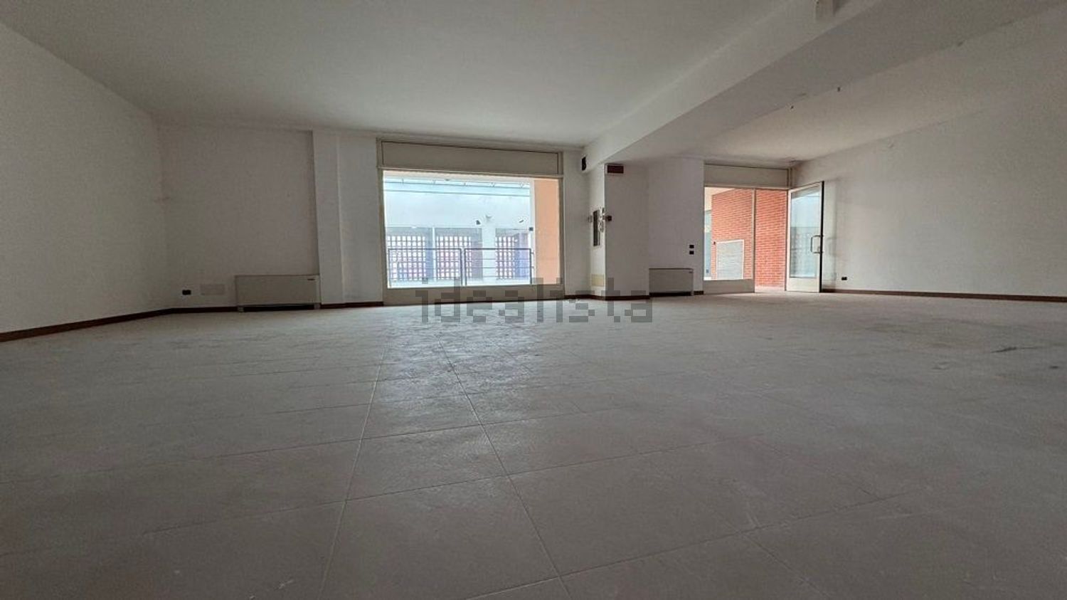 ufficio in vendita a Pontenure