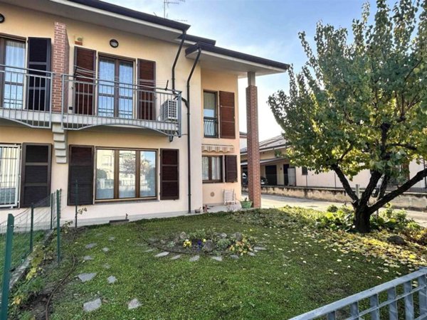 casa indipendente in vendita a Pontenure